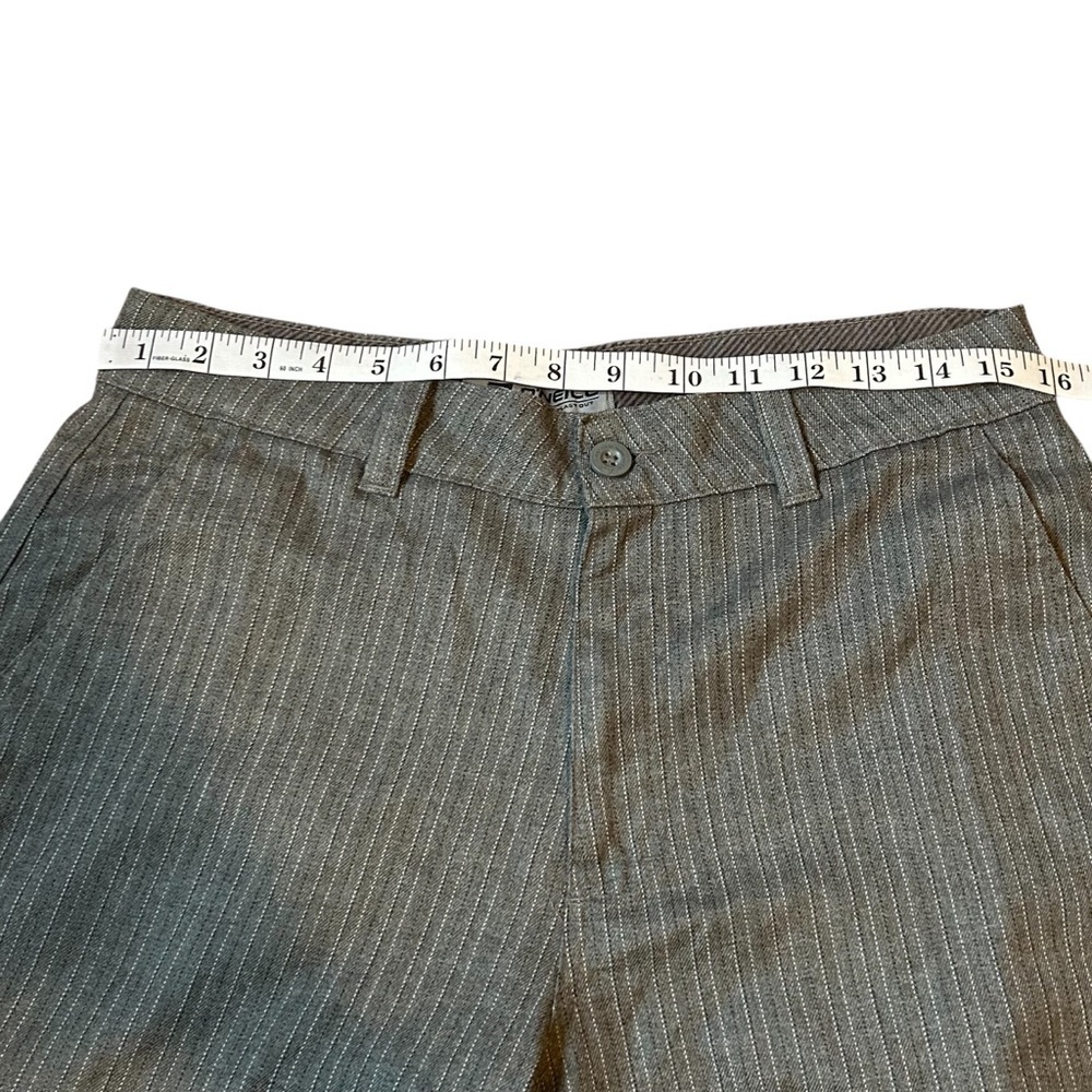 O’Neal | Men's Gray Striped Shorts - Picture 7 of 7